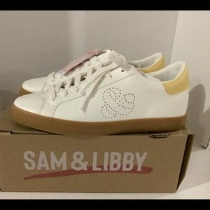 Sam and LIbby  Women’s BRTWHT Sneaker  Size 8, New in a Box